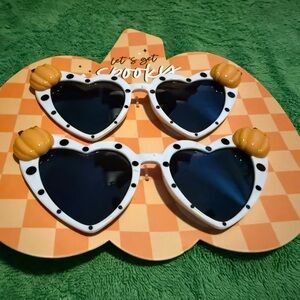 NWT Eccolo Heart-Shaped Sunglasses with Pumpkin Accents - 2pack